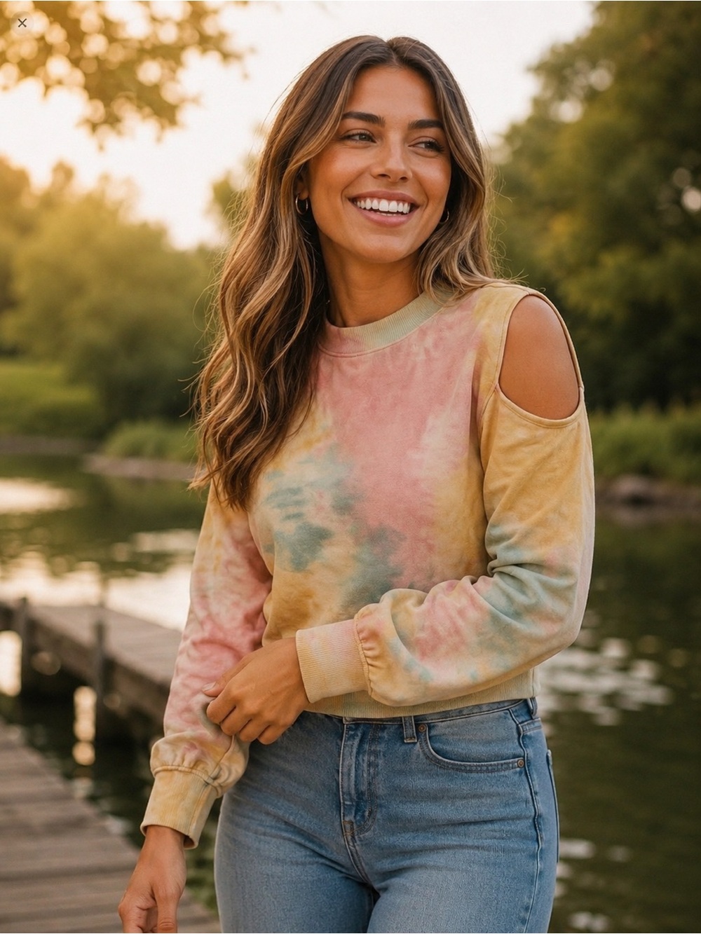 525 Women’s Tie-Dye Cold Shoulder Sweatshirt NWT – Small – Glacier Multi A17